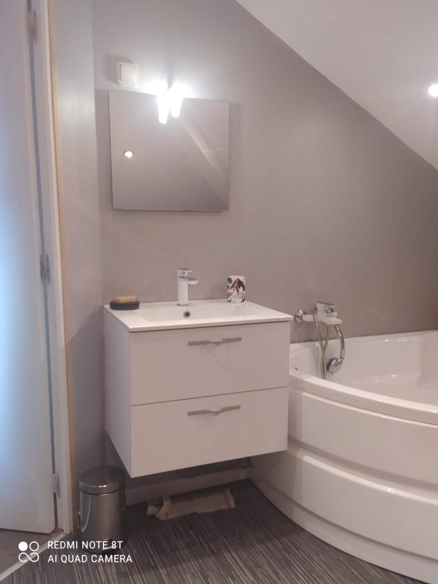 Petit Appartement Dans Une Maison Individuelle Le Tampon Exteriör bild